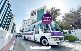 杜拜國際機場普利米爾飯店